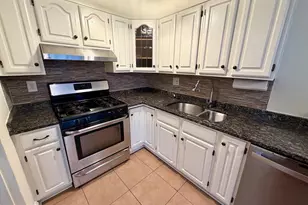 719 Linda Dr, Baltimore, MD 21228 - Photo 8