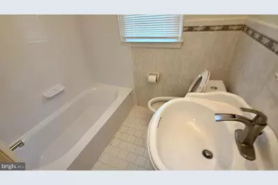 719 Linda Drive, Baltimore, MD 21228 - Photo 24