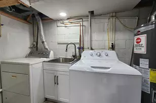 8431 Willow Oak Rd, Parkville, MD 21234 - Photo 12