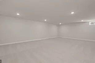 6 Comes Rdg Ct, Rosedale, MD 21237 - Photo 16