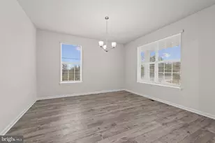 6 Comes Rdg Ct, Rosedale, MD 21237 - Photo 4