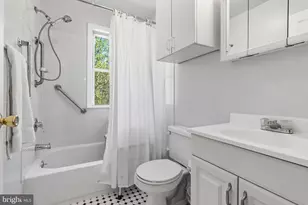 1423 School Ln, Lutherville Timonium, MD 21093 - Photo 12