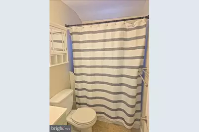 253 Southeastern Court, Baltimore, MD 21221 - Photo 6