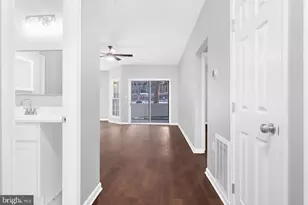 5206 Stone Shop Cir, Owings Mills, MD 21117 - Photo 2