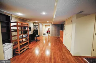 9321 Ravenridge Rd, Parkville, MD 21234 - Photo 50