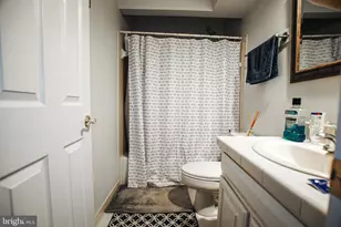 9321 Ravenridge Rd, Parkville, MD 21234 - Photo 30