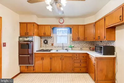 2905 Knoll Acres Drive, Baltimore, MD 21234 - Photo 14