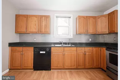 327 Wye Road, Baltimore, MD 21221 - Photo 8