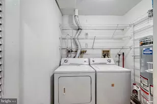 2322 Falls Gable Ln, Baltimore, MD 21209 - Photo 12