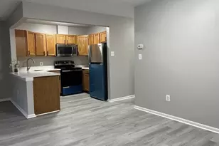 61 Ashlar Hill Ct, Baltimore, MD 21234 - Photo 4