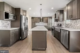 1307 Nautical Cir, Essex, MD 21221 - Photo 22