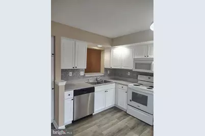 437 Woodhill Drive, Owings Mills, MD 21117 - Photo 4