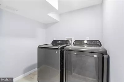 229 Sipple Avenue, Nottingham, MD 21236 - Photo 32