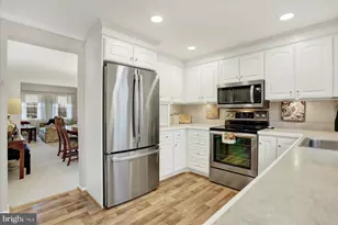 9228 Bowline Rd, Baltimore, MD 21236 - Photo 12