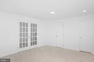 39 Stridesham Ct, Baltimore, MD 21209 - Photo 12