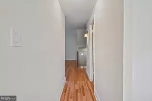 7 Drawbridge Ct, Baltimore, MD 21228 - Photo 24