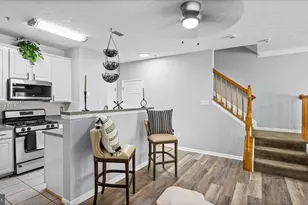 9539 Tessa Ln, Owings Mills, MD 21117 - Photo 10