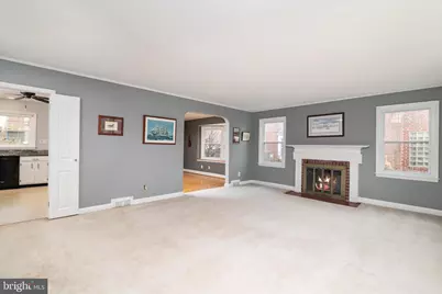 8122 Glen Gary Road, Towson, MD 21286 - Photo 4