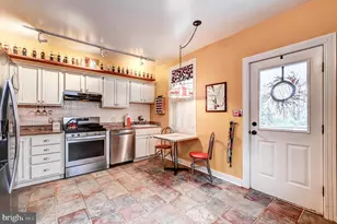 715 Pleasant Hill Rd, Ellicott City, MD 21043 - Photo 10