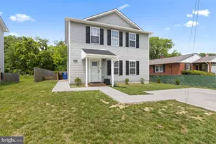 1718 Pinewood Dr, Baltimore, MD 21222 - Photo 2