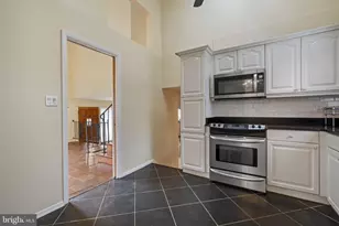 922 Beaverbank Cir, Towson, MD 21286 - Photo 18