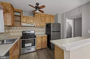 9652 Baron Pl, Baltimore, MD 21237 - Photo 12