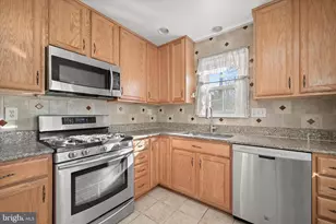 3637 Sussex Rd, Pikesville, MD 21207 - Photo 18