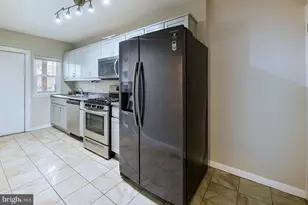 2926 Yorkway, Baltimore, MD 21222 - Photo 2