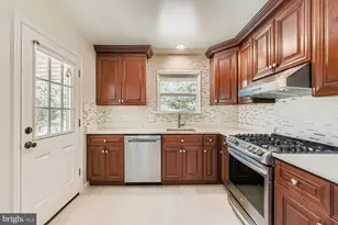 231 Candytuft Rd, Reisterstown, MD 21136 - Photo 10