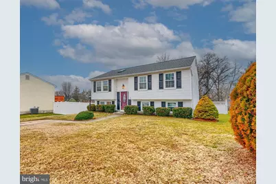 8908 Golden Tree Lane, Essex, MD 21221 - Photo 2