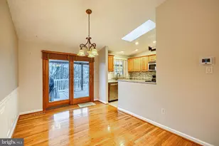 8908 Goldentree Ln, Essex, MD 21221 - Photo 8
