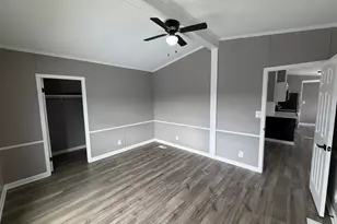 135 Cowhide Cir, Middle River, MD 21220 - Photo 8