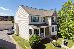 215 Seamaster Rd, Essex, MD 21221 - Photo 2