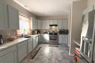 215 Seamaster Rd, Essex, MD 21221 - Photo 4