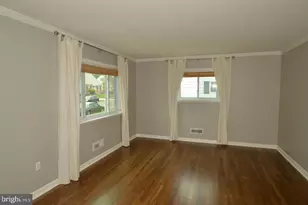 6104 Chanceford Rd, Baltimore, MD 21228 - Photo 2