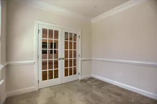 6910 Summit Cir, Towson, MD 21239 - Photo 14