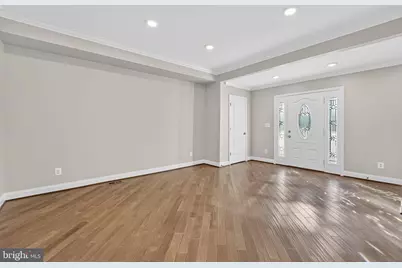 418 1st Avenue, Halethorpe, MD 21227 - Photo 6