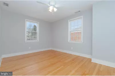 136 Dumbarton Road, Baltimore, MD 21212 - Photo 16