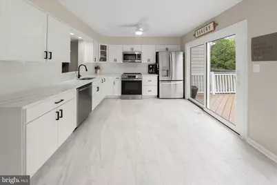 536 Westside Boulevard, Catonsville, MD 21228 - Photo 16