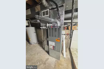 310 Pinewood Road, Baltimore, MD 21222 - Photo 24