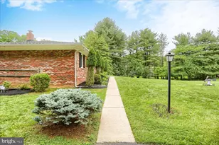 9 Quail Wood Ct, Parkton, MD 21120 - Photo 4