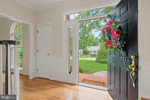 8 Henderson Hill Ct, Monkton, MD 21111 - Photo 2