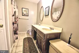 238 Elizabeth Ave, Baltimore, MD 21227 - Photo 16