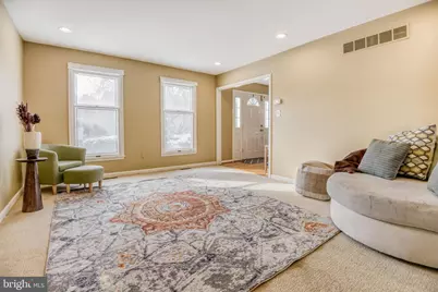 3922 Esgarth Way, Owings Mills, MD 21117 - Photo 4