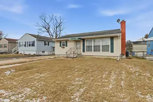 2812 Florida Ave, Baltimore, MD 21227 - Photo 2