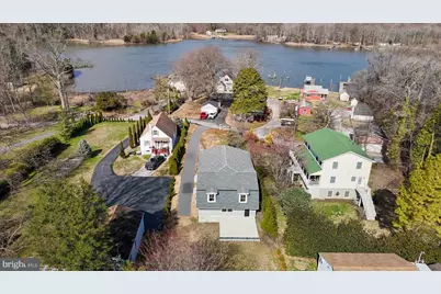 2507 Island View Road, Essex, MD 21221 - Photo 2