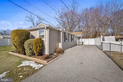 2519 Sycamore Avenue, Baltimore, MD 21219 - Photo 2