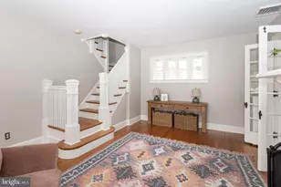 501 Stoneleigh Rd, Baltimore, MD 21212 - Photo 2