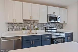 6 Rose Petal Ct, Baltimore, MD 21234 - Photo 4