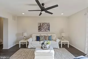 6 Rose Petal Ct, Baltimore, MD 21234 - Photo 10